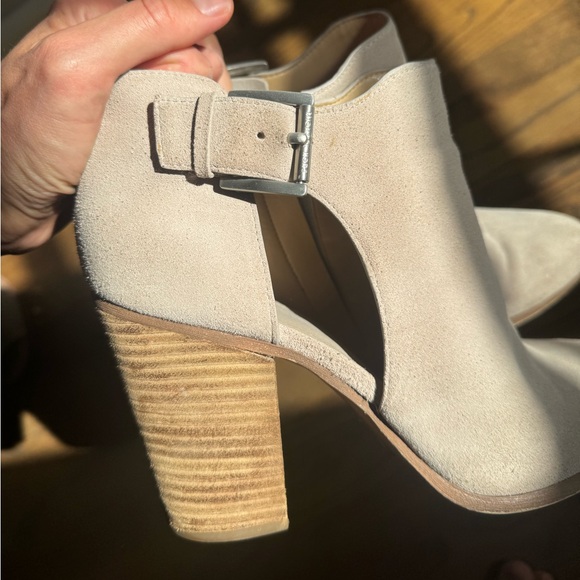 Michael Kors Suede Ankle Booties size 11/41 - Picture 6 of 7